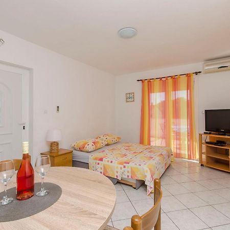 Apartments Danica Pirovac Zewnętrze zdjęcie